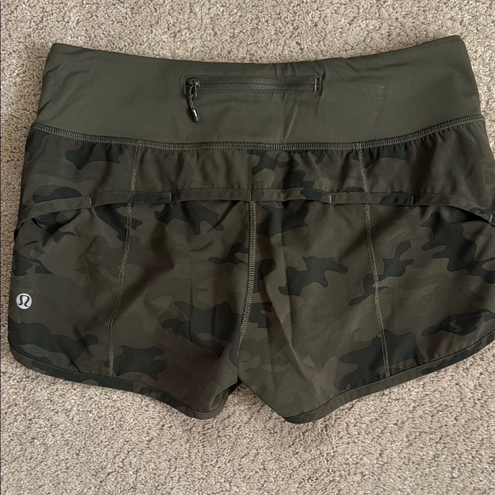 lululemon athletica Women's Speed Shorts Camo